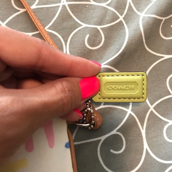Coach Wristlet - Picture 4 of 4